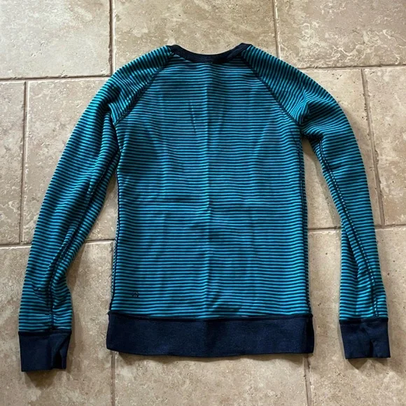 Lululemon Open Your Heart Long Sleeve - Picture 6 of 8